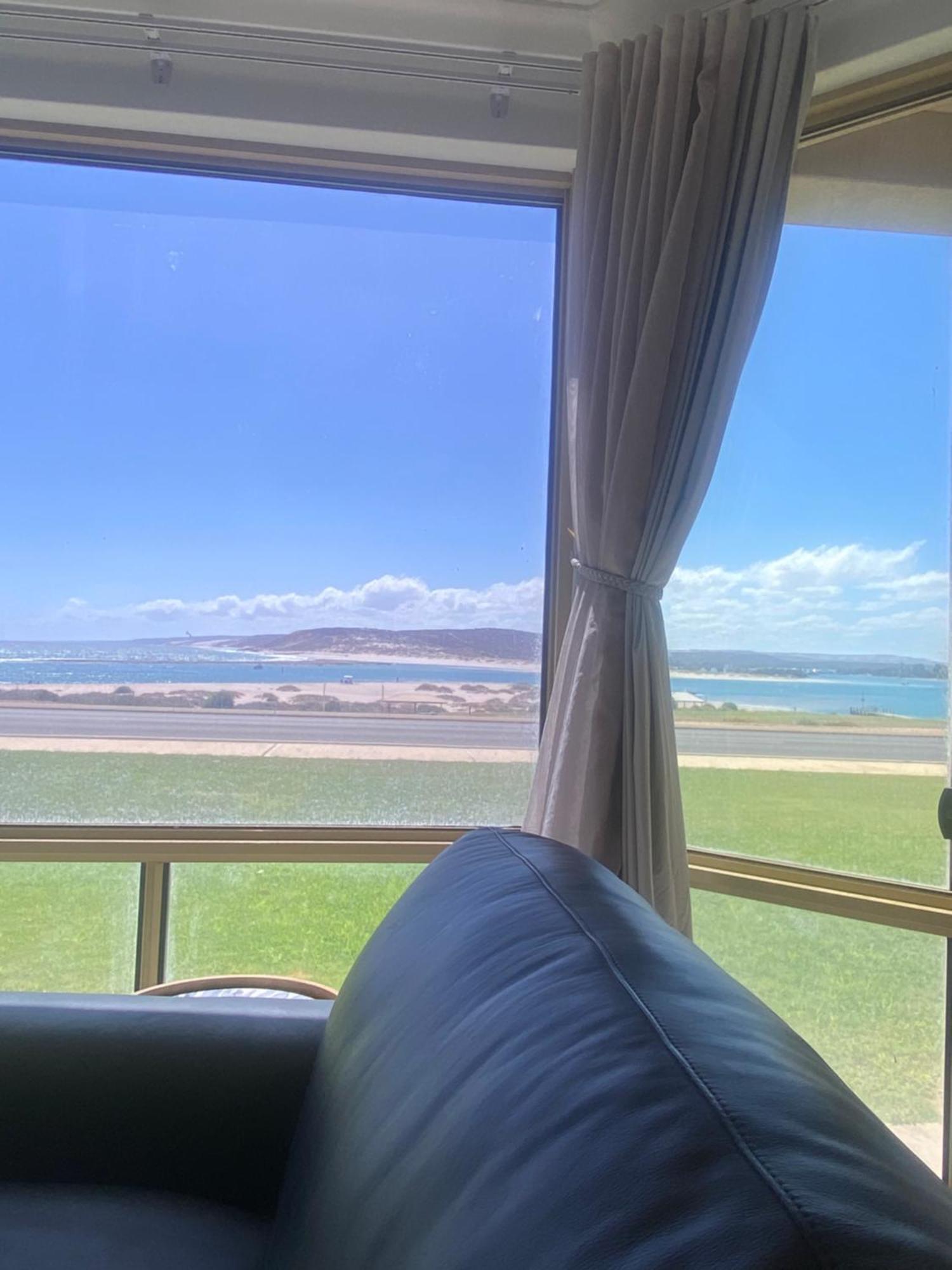 Pelican Shore Oceanfront Villa 6 Kalbarri Dış mekan fotoğraf